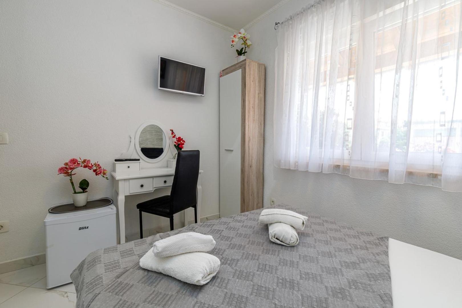 פורץ Genoa Rooms חדר תמונה