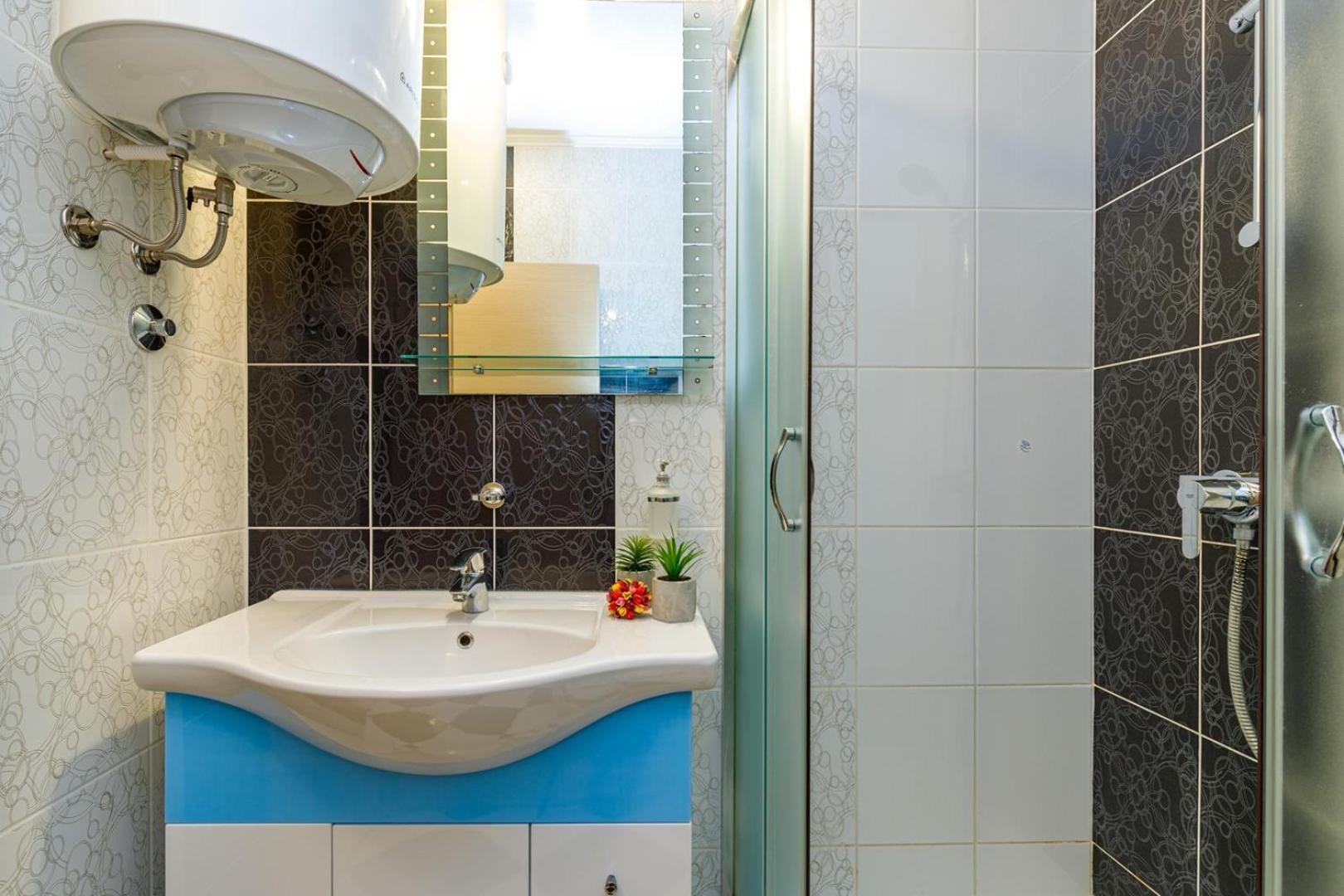 פורץ Genoa Rooms חדר תמונה