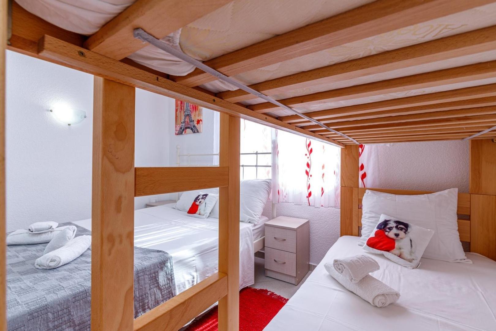 פורץ Genoa Rooms חדר תמונה