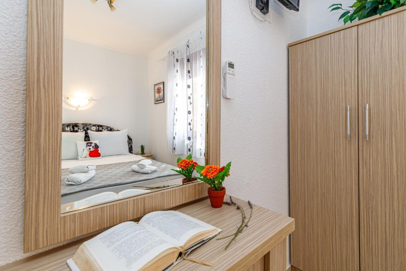פורץ Genoa Rooms חדר תמונה